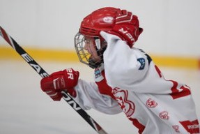 米兰体育APP下载-英超球队体能监控技术助力赛季中期负荷平衡，英超体育